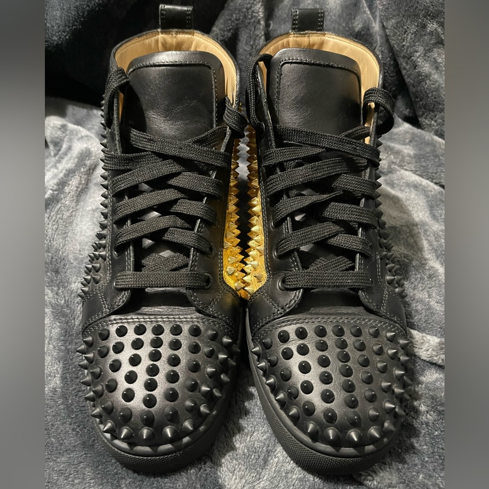 Christian Louboutin Louis Spike Yang